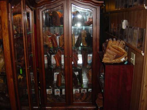 Mike Ellis Display Old 2